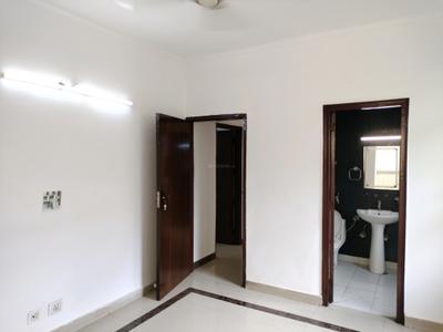 Bedroom Image of 1900 Sq.ft 3 BHK Apartment / Flat for sale in CGHS Kailash Apartments, Sector 4 Dwarka New Delhi for Rs. 28500000