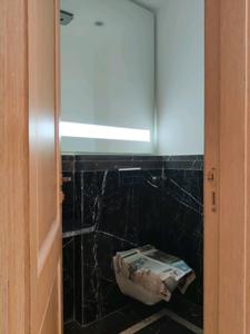 Common Bathroom Image of 3250 Sq.ft 5 BHK Builder Floor for sale in Kaushambi Ghaziabad for Rs. 48200000