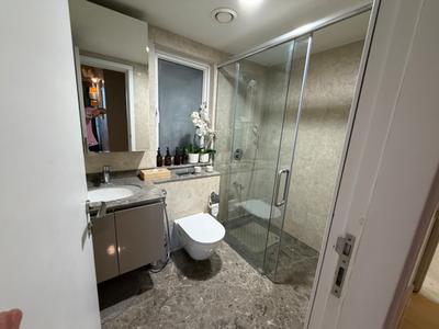 Image of 2350 Sq.ft 3.5 BHK Apartment / Flat for rent in DLF One Midtown, Karampura, New Delhi for Rs. 90000