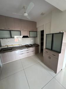 Kitchen Image of 1750 Sq.ft 3 BHK Apartment / Flat for rent in Darshanam Splendora II, Bhayli Vadodara for Rs. 48000