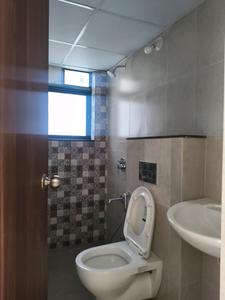 Common Bathroom Image of 894 Sq.ft 2 BHK Apartment / Flat for sale in Shapoorji Pallonji Vanaha, Bavdhan Pune for Rs. 8399999
