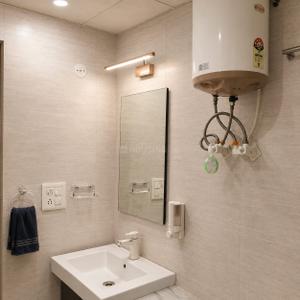 Image of 525 Sq.ft 1 BHK Studio for sale in Omaxe Eternity, Sunrakh Bangar, Vrindavan for Rs. 5000000