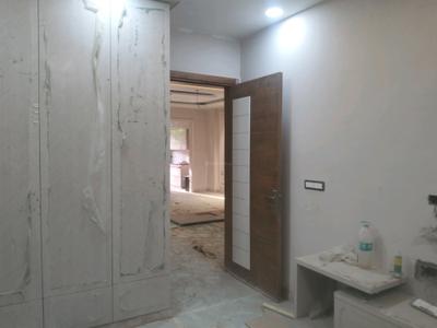 Bedroom Image of 1440 Sq.ft 3 BHK Builder Floor for sale in Mukherjee Nagar New Delhi for Rs. 23400000