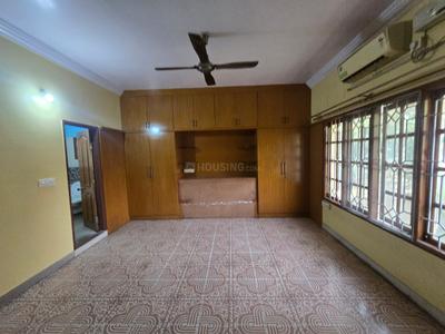 Hall Image of 4000 Sq.ft 4 BHK Independent House for sale in Sanjaynagar Bengaluru for Rs. 150000000