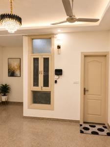 Hall Image of 1050 Sq.ft 2 BHK Apartment / Flat for rent in Amrapali Empire, Crossings Republik Ghaziabad for Rs. 17000