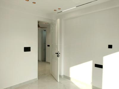 Bedroom Image of 1800 Sq.ft 3 BHK Apartment / Flat for sale in Vrindavan Apartment, Sector 6 Dwarka New Delhi for Rs. 28500000