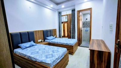 Bedroom Image of hariyali&#x27;s pg in Sector 71, Noida