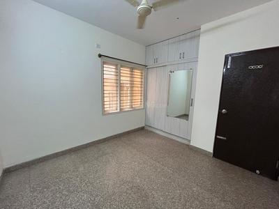 Bedroom Image of 1250 Sq.ft 2 BHK Apartment / Flat for rent in Indira Nagar Bengaluru for Rs. 60000