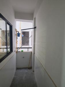 Balcony Image of 900 Sq.ft 2 BHK Apartment / Flat for rent in New Alkapuri Vadodara for Rs. 15000