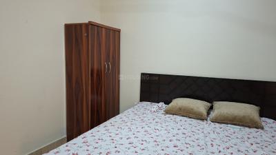 Bedroom Image of 480 Sq.ft 1 BHK Apartment / Flat for rent in Chhattarpur New Delhi for Rs. 17000