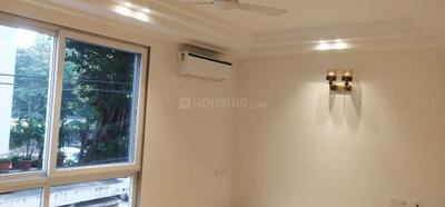 Bedroom Image of 2800 Sq.ft 4 BHK Builder Floor for rent in Vasant Kunj New Delhi for Rs. 75000