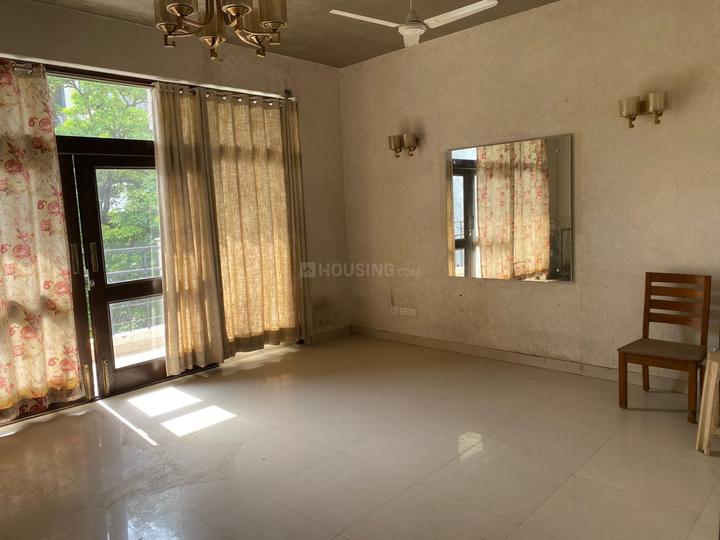 New Friends Colony Bedroom 1