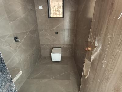 Bathroom Image of 1000 Sq.ft 2.5 BHK Apartment / Flat for sale in Gami Asters A Wing, Ghansoli Navi Mumbai for Rs. 24500000