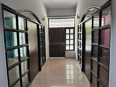 Image of 3200 Sq.ft 4.5 BHK Independent House for rent in Sigma 1, Greater Noida for Rs. 75000