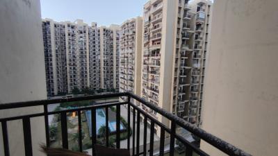 Balcony Image of 1190 Sq.ft 2.5 BHK Apartment / Flat for rent in Aims Golf Avenue Phase 1, Sector 75 Noida for Rs. 30000