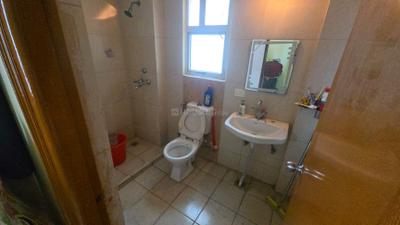Image of 1525 Sq.ft 3 BHK Apartment / Flat for sale in Landcraft Golf Links Phase 2, Pandav Nagar, Ghaziabad for Rs. 14400000