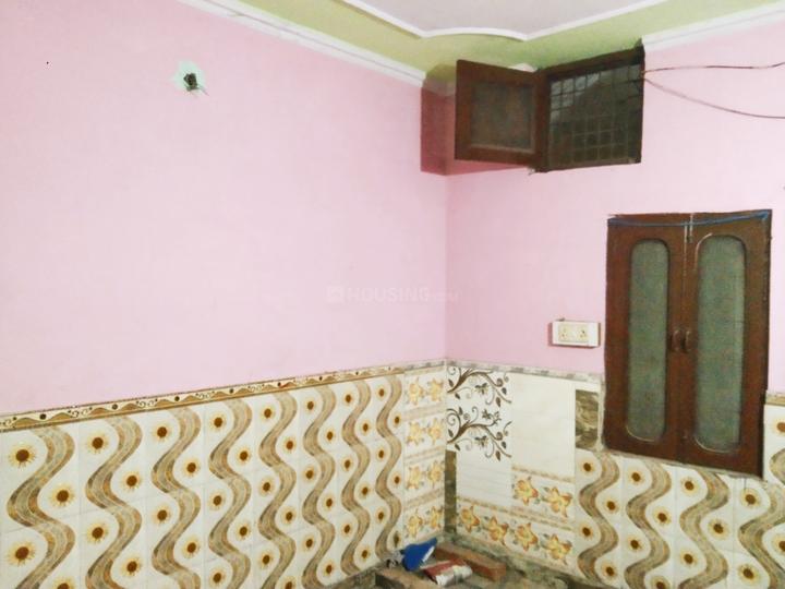 1 RK Independent Floor for rent in Dilshad Garden, New Delhi 333 Sqft