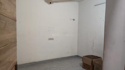 Bedroom Image of 1450 Sq.ft 2 BHK Builder Floor for rent in Jankipuram Lucknow for Rs. 16000