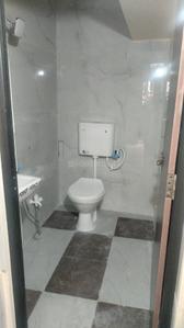 Bathroom Image of 150 Sq.ft 1 RK Independent House for rent in Vijay Nagar Indore for Rs. 8500