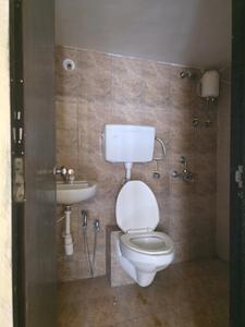 Common Bathroom Image of 530 Sq.ft 1 BHK Apartment / Flat for sale in Rustomjee Virar Avenue L1 L2 And L4 Wing I And J, Virar West Virar for Rs. 3200000