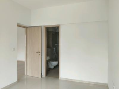 Bedroom Image of 585 Sq.ft 2 BHK Apartment / Flat for sale in The Atmosphere, Mulund West Mumbai for Rs. 17500000