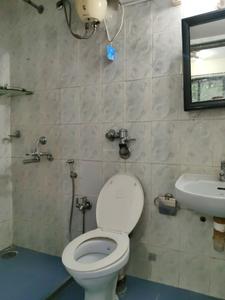 Bedroom Two Image of 910 Sq.ft 2 BHK Apartment / Flat for rent in Kasarvadavali Thane for Rs. 32000