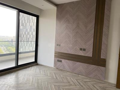 Bedroom Image of 4481 Sq.ft 4 BHK Apartment / Flat for sale in County 107, Sector 107 Noida for Rs. 140000000