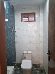 Common Bathroom Image of 600 Sq.ft 2 BHK Builder Floor for sale in Happy Homes, Dwarka Mor New Delhi for Rs. 4600000