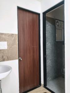 Common Bathroom Image of 623 Sq.ft 1 BHK Apartment / Flat for rent in VTP Leonara Building G, Mahalunge Pune for Rs. 24000