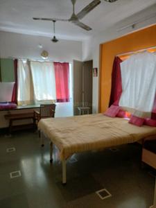 Bedroom Image of Triple sharing plus double sharing  in Dhankawadi, Pune