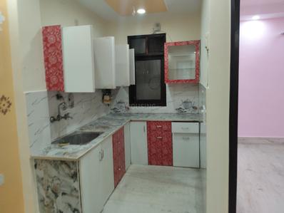 Kitchen Image of 850 Sq.ft 2 BHK Builder Floor for rent in Preet Vihar New Delhi for Rs. 21000