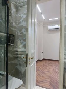Bedroom One Image of 1953 Sq.ft 3 BHK Builder Floor for sale in Defence Colony New Delhi for Rs. 85000000