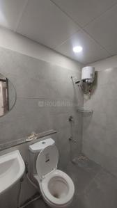Bathroom Image of 1205 Sq.ft 2 BHK Apartment / Flat for rent in Adani Aster Phase 1, Vaishno Devi Circle Ahmedabad for Rs. 41000