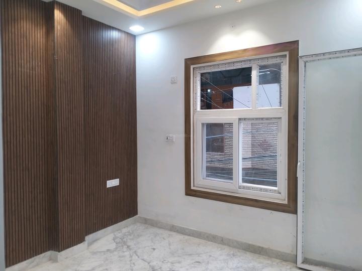 Block E 2, Shastri Nagar Main Image 1