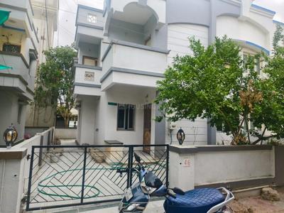 Image of 1800 Sq.ft 3 BHK Independent House for rent in Motera, Ahmedabad for Rs. 35000