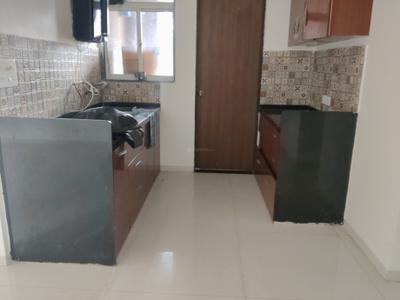 Kitchen Image of 1300 Sq.ft 3 BHK Apartment / Flat for rent in Ramesh Hermes Paras, Kalyani Nagar Pune for Rs. 75000
