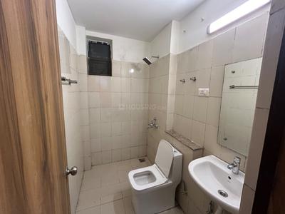 Bathroom Image of 1400 Sq.ft 2 BHK Builder Floor for rent in Vatika Emilia Floors, Sector 82 Gurgaon for Rs. 35000