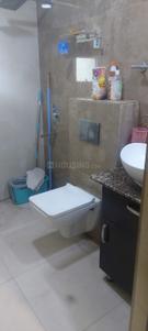 Bathroom Image of 1650 Sq.ft 3 BHK Apartment / Flat for sale in Vidhisha Apartment, Patparganj New Delhi for Rs. 30000000