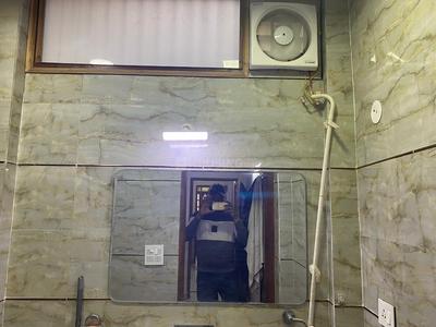 Bathroom Image of 800 Sq.ft 2 BHK Builder Floor for sale in Rajouri Garden New Delhi for Rs. 9000000