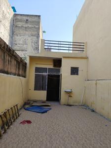 Balcony Image of 700 Sq.ft 1 BHK Independent House for rent in Uttam Nagar New Delhi for Rs. 15000