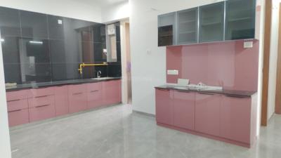 Kitchen Image of 1500 Sq.ft 3 BHK Apartment / Flat for rent in Shafalya Veritas, Sola Ahmedabad for Rs. 55000