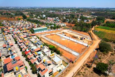 Thyme Park Plot View 3