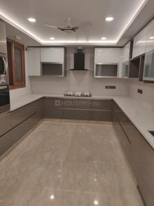 Kitchen Image of 2400 Sq.ft 4 BHK Builder Floor for sale in Defence Colony New Delhi for Rs. 105000000
