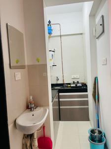 Kitchen Image of 400 Sq.ft 1 BHK Apartment / Flat for rent in Vasudha Etasha, Kothrud Pune for Rs. 24000