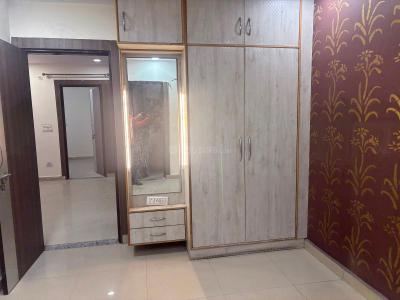 Bedroom Image of 800 Sq.ft 3 BHK Apartment / Flat for rent in RWA Om Vihar, Uttam Nagar New Delhi for Rs. 13000