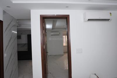 Bedroom Image of 2000 Sq.ft 4 BHK Apartment / Flat for rent in Vasant Kunj New Delhi for Rs. 145000