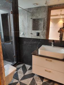 Bathroom Image of 4500 Sq.ft 4 BHK Apartment / Flat for sale in Gulmohar Park New Delhi for Rs. 180000000