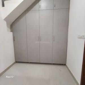 Bedroom Image of 3500 Sq.ft 3 BHK Builder Floor for rent in Sector 21 Gurgaon for Rs. 44000