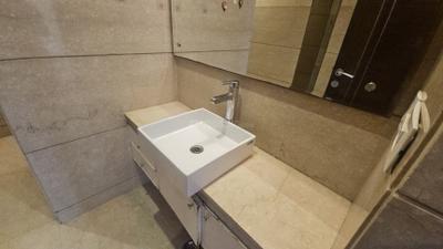 Image of 1800 Sq.ft 3 BHK Apartment / Flat for rent in Green Park Extension, New Delhi for Rs. 150000