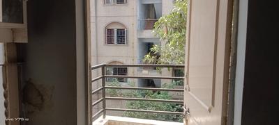Balcony Image of 1400 Sq.ft 3 BHK Apartment / Flat for rent in Kankaria Ahmedabad for Rs. 18000
